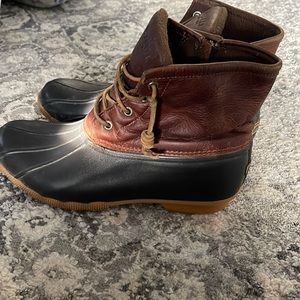 Sperry rain boots